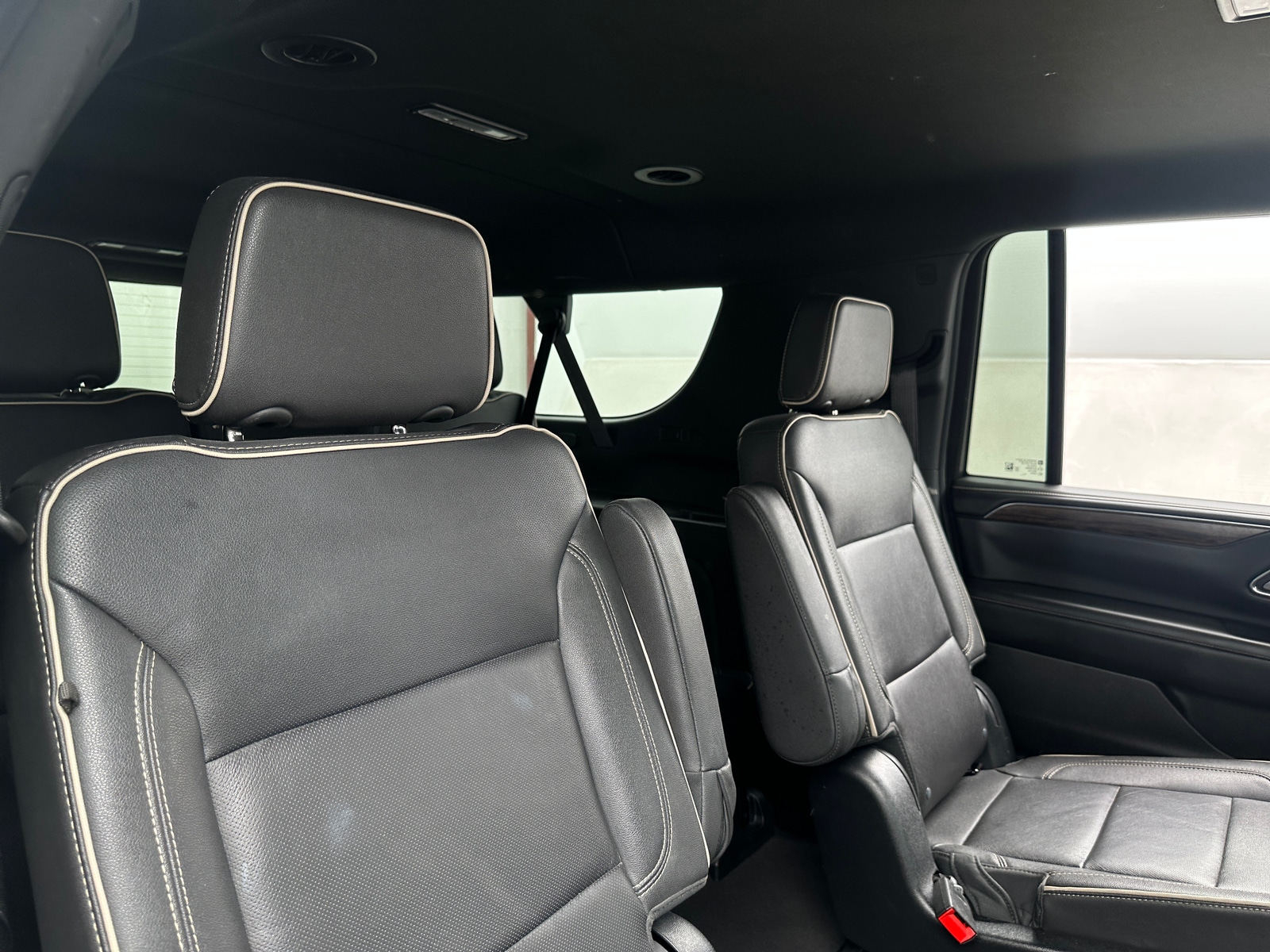 Thumbnail: 2023 Chevrolet Suburban - 5