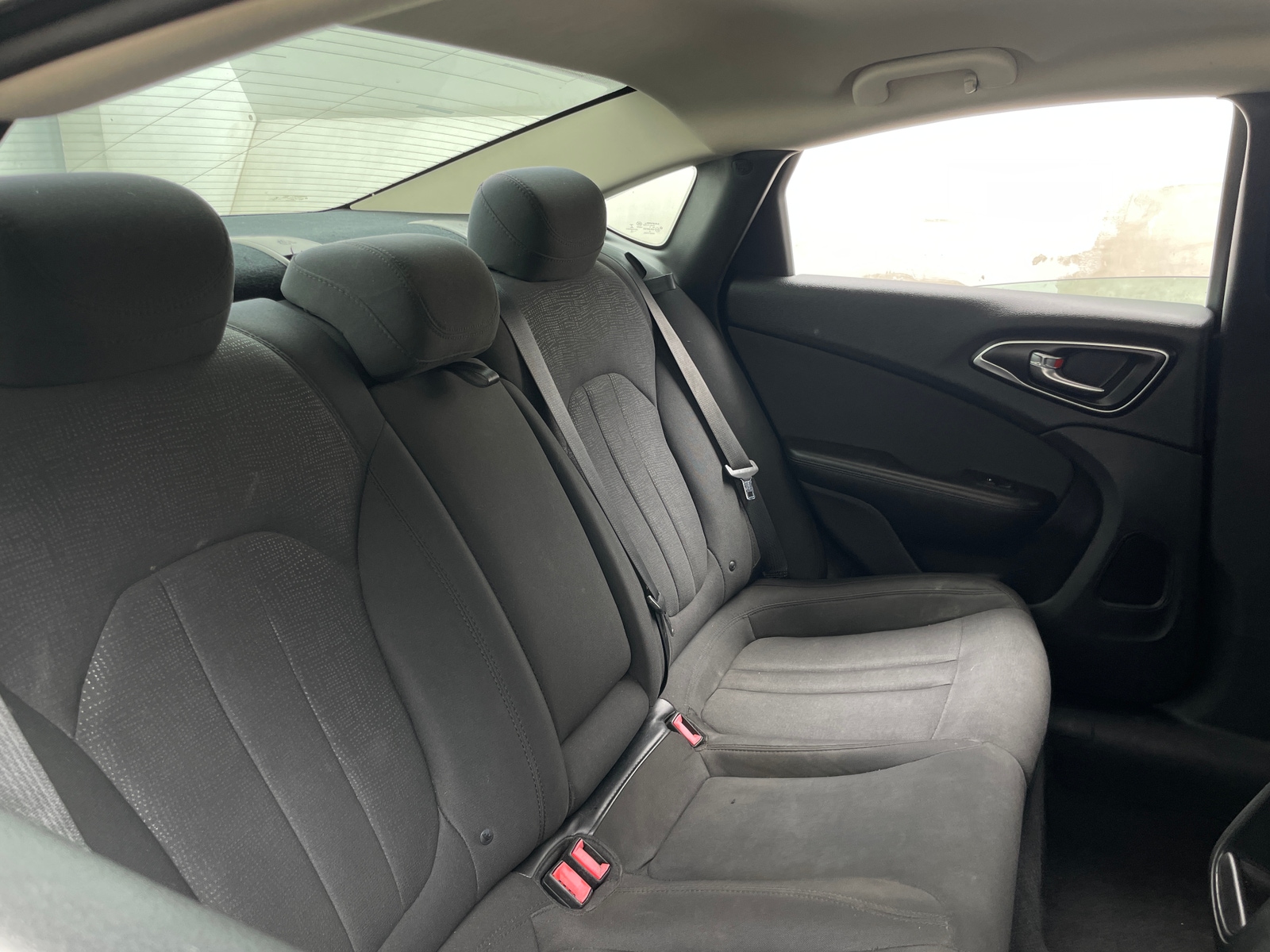 Thumbnail: 2016 Chrysler 200 - 6