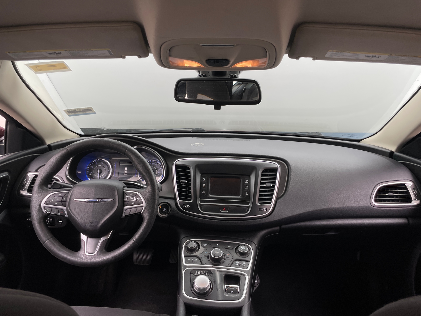 Thumbnail: 2016 Chrysler 200 - 3