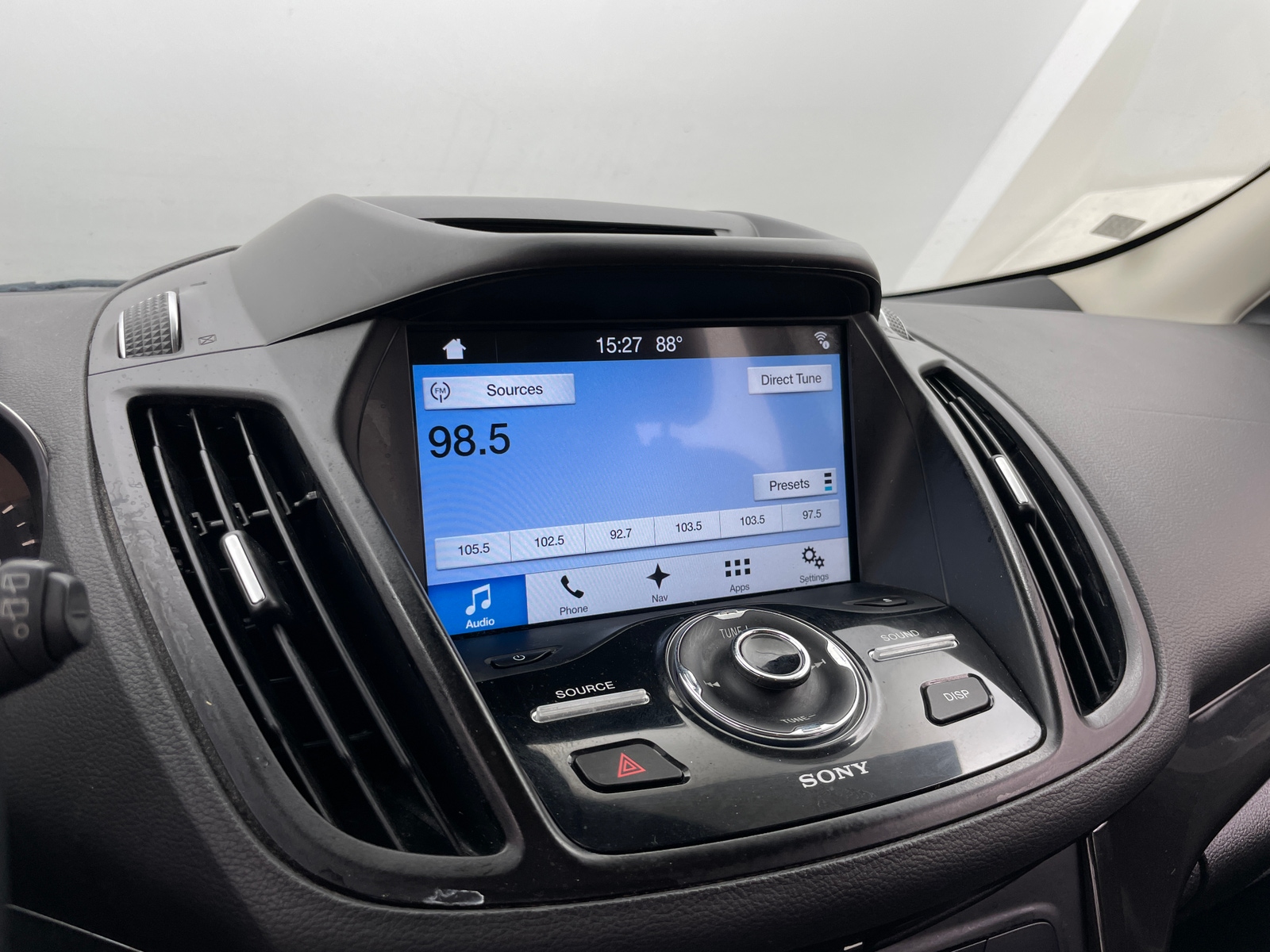 Thumbnail: 2017 Ford Escape - 3