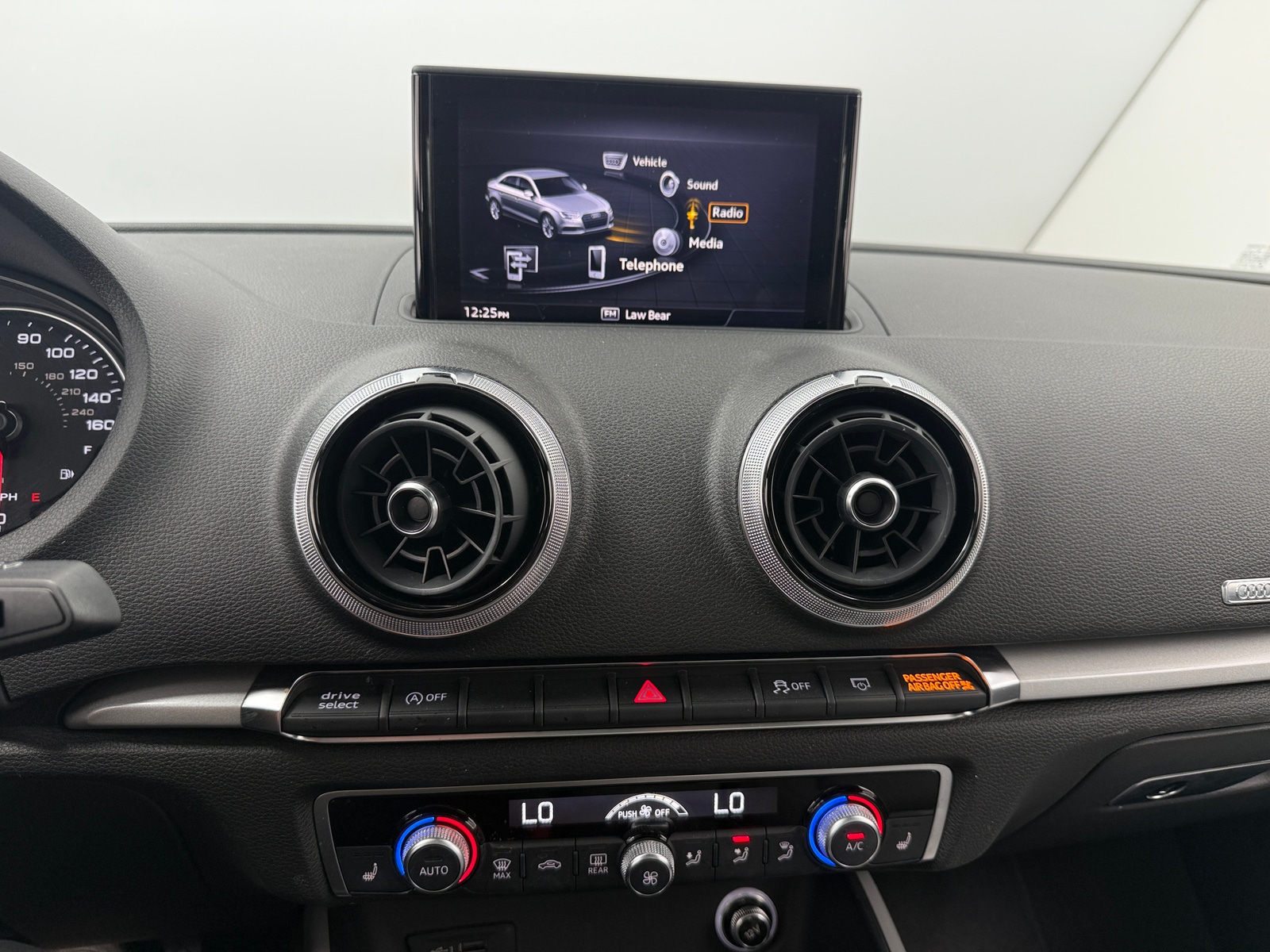 Thumbnail: 2019 Audi A3 - 3