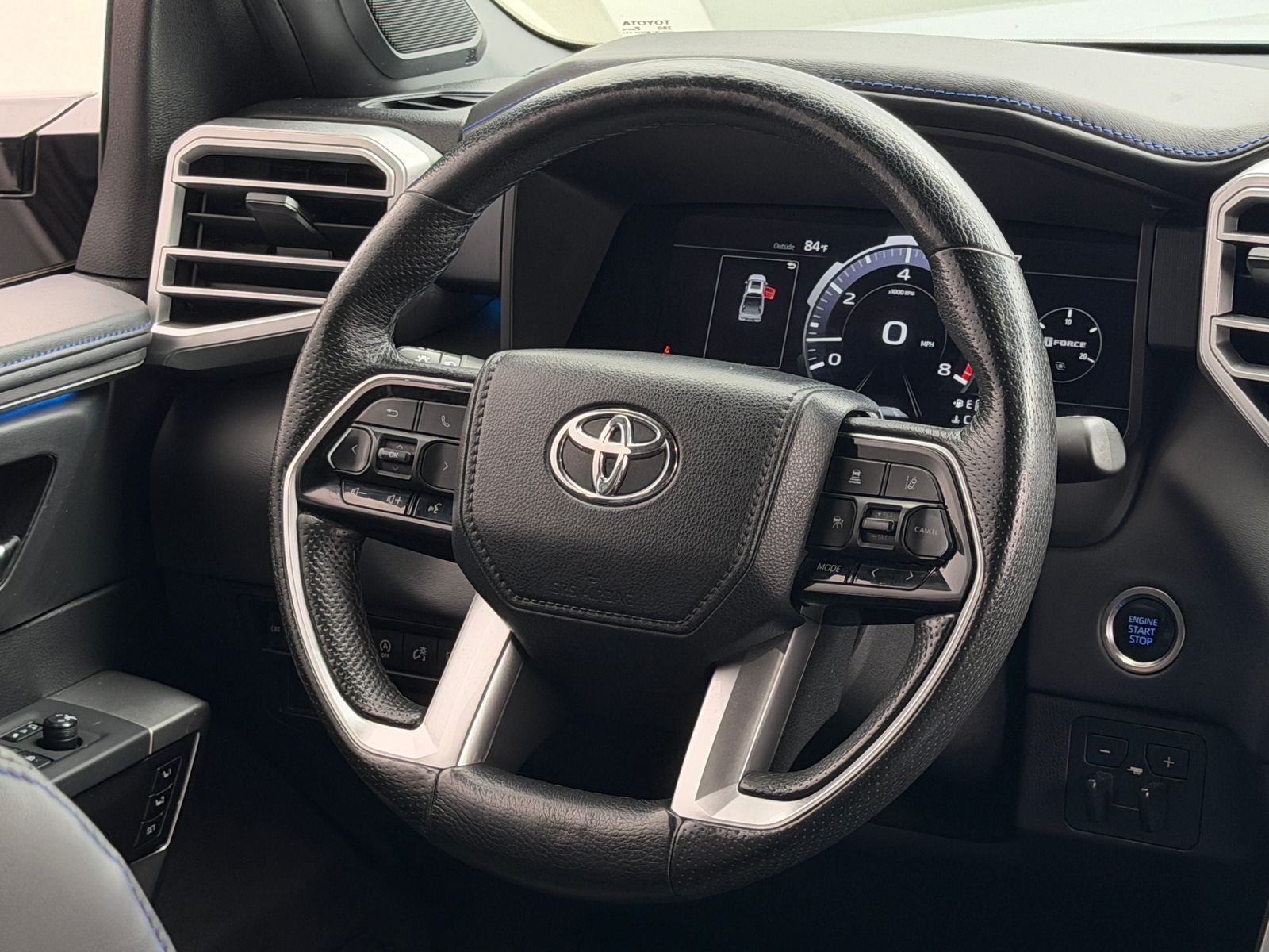 Thumbnail: 2022 Toyota Tundra - 4