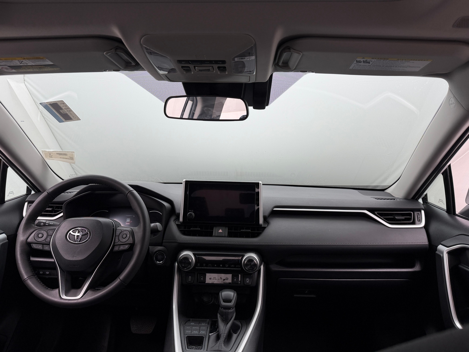 Thumbnail: 2025 Toyota RAV4 - 3