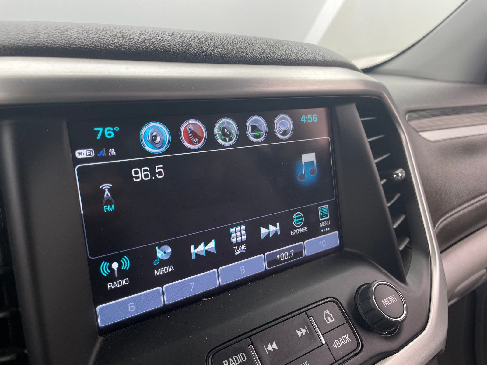 Thumbnail: 2019 GMC Acadia - 3