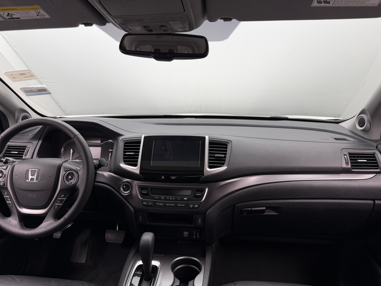 Thumbnail: 2018 Honda Pilot - 2