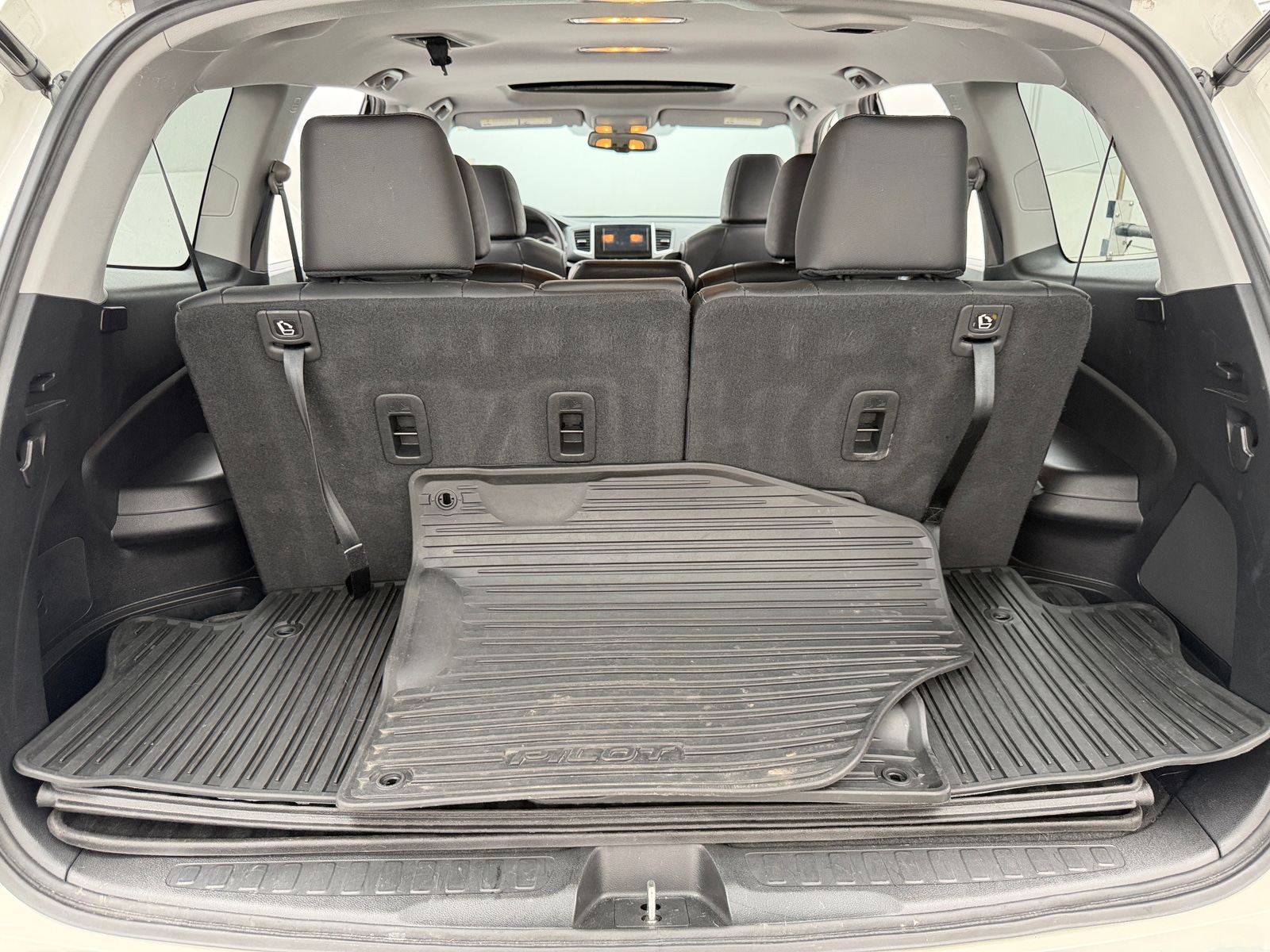 Thumbnail: 2018 Honda Pilot - 6
