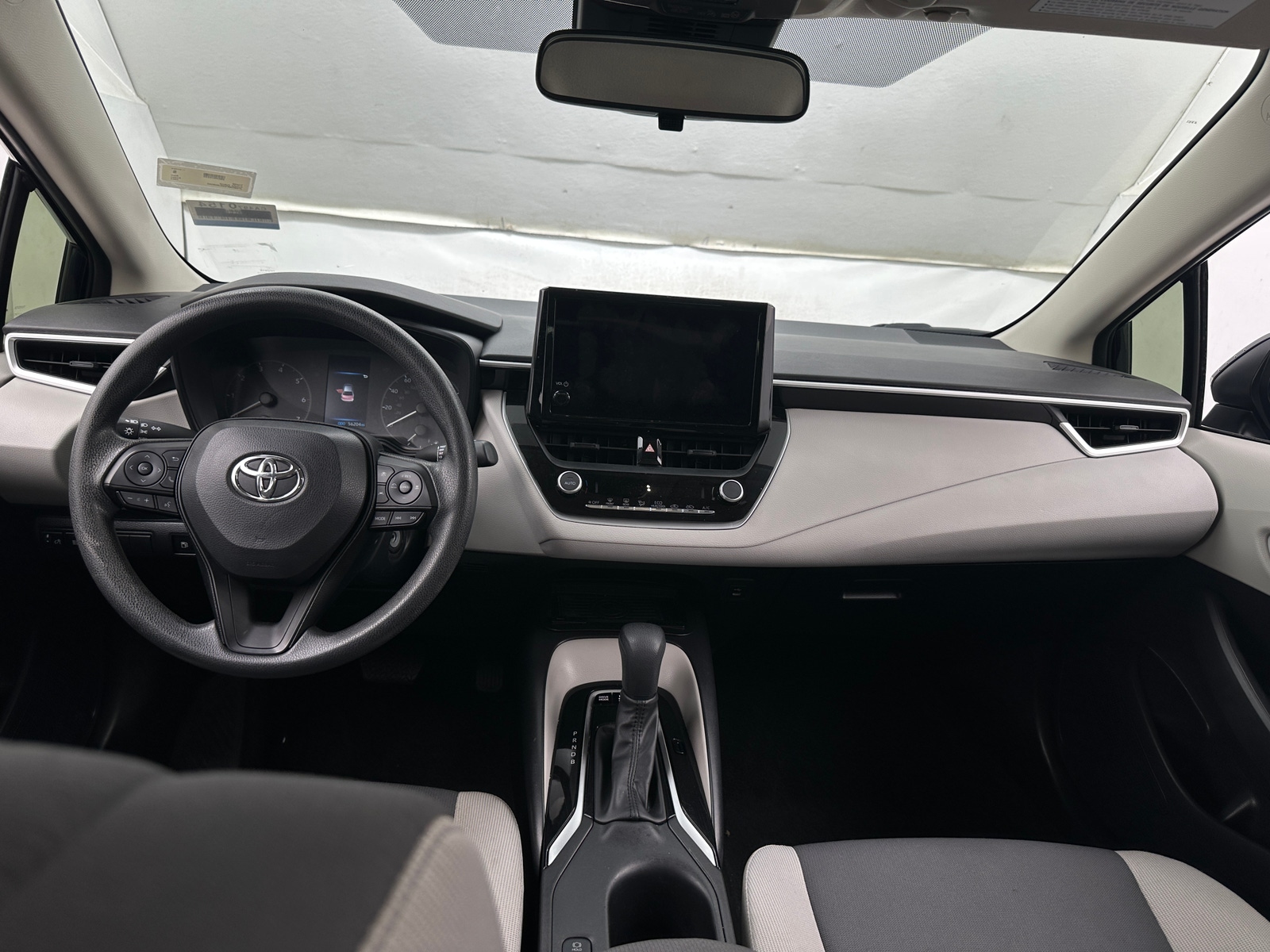 Thumbnail: 2024 Toyota Corolla - 3