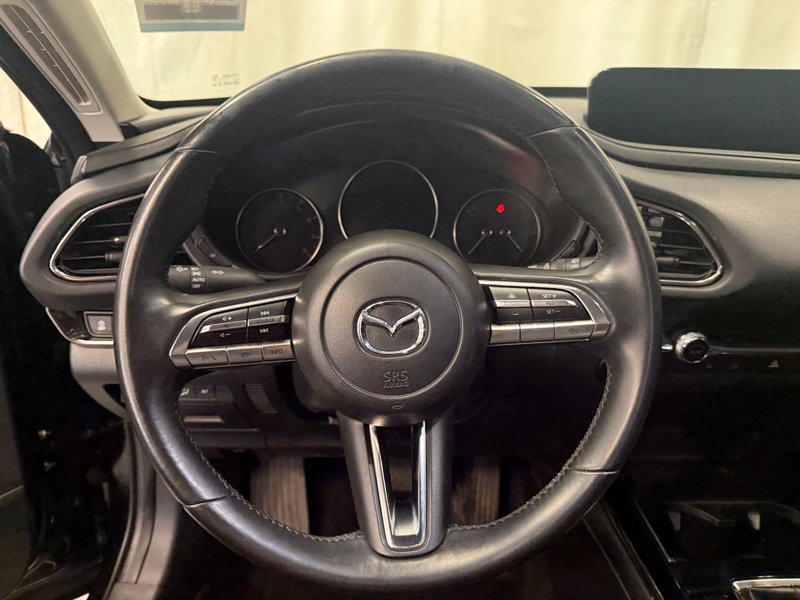 Thumbnail: 2022 Mazda CX-30 - 4