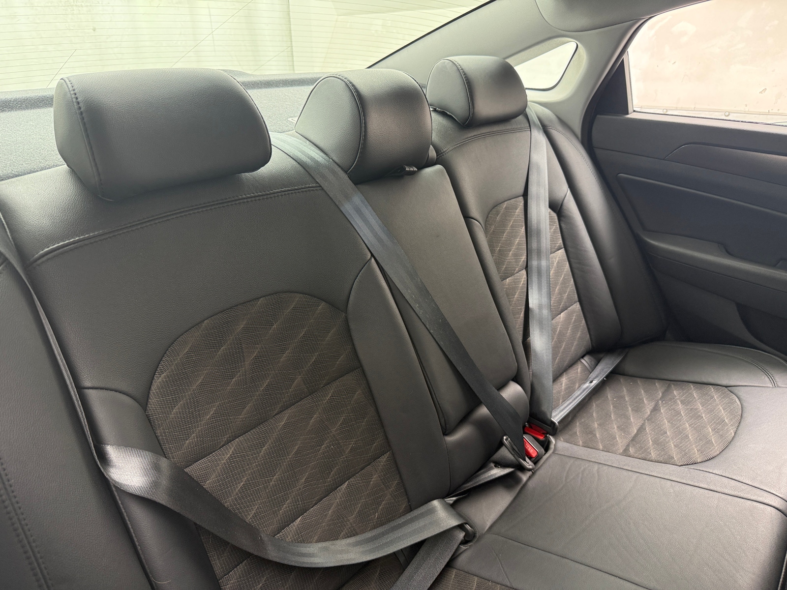 Thumbnail: 2016 Hyundai Sonata - 6
