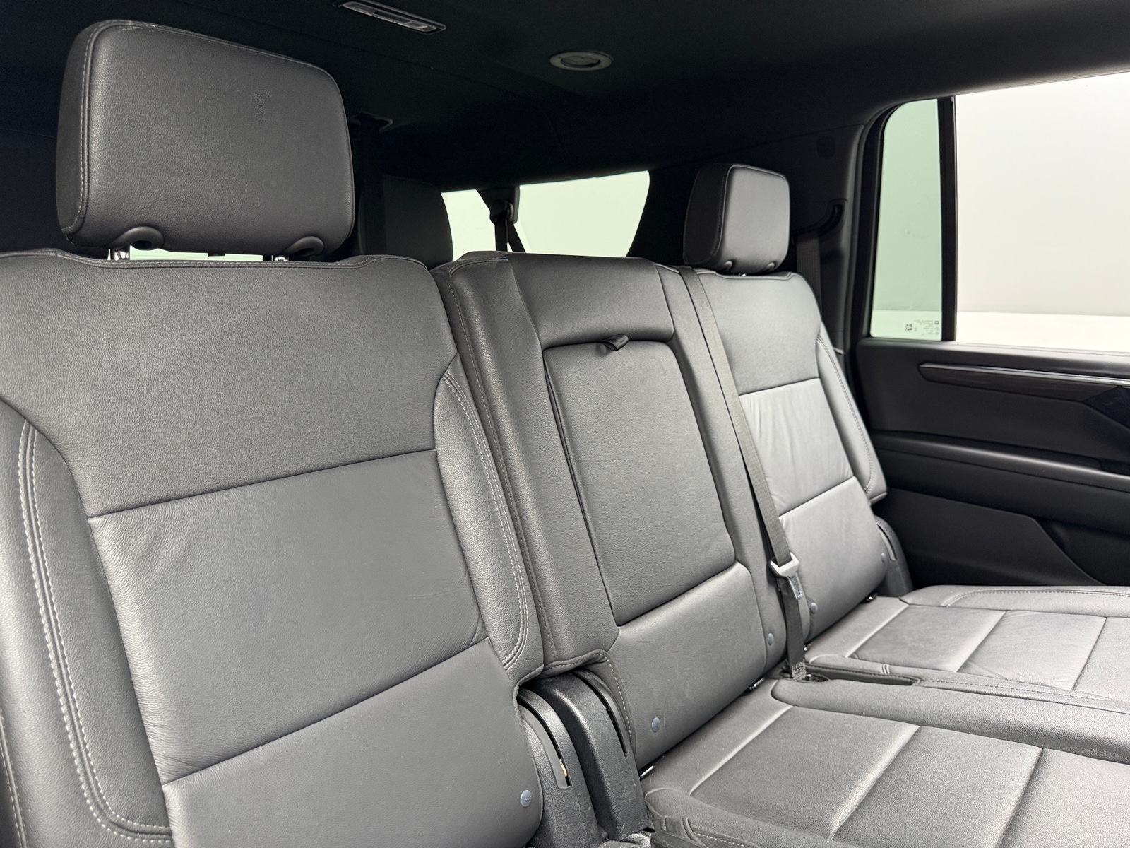 Thumbnail: 2025 Chevrolet Suburban - 5