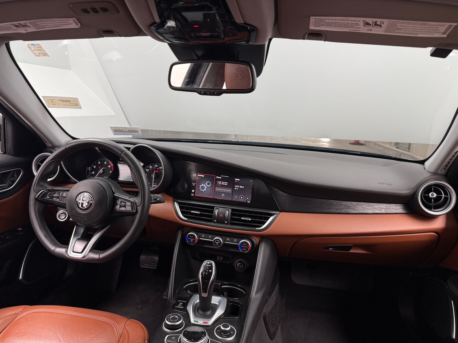 Thumbnail: 2020 Alfa Romeo Giulia - 2