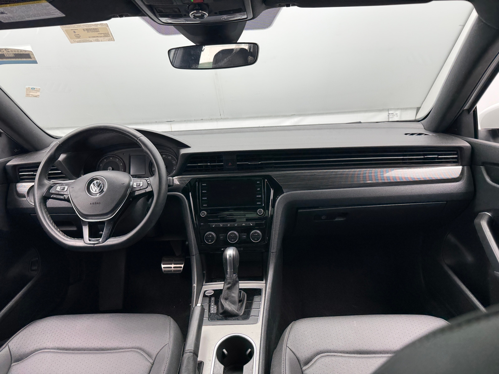 Thumbnail: 2021 Volkswagen Passat - 2