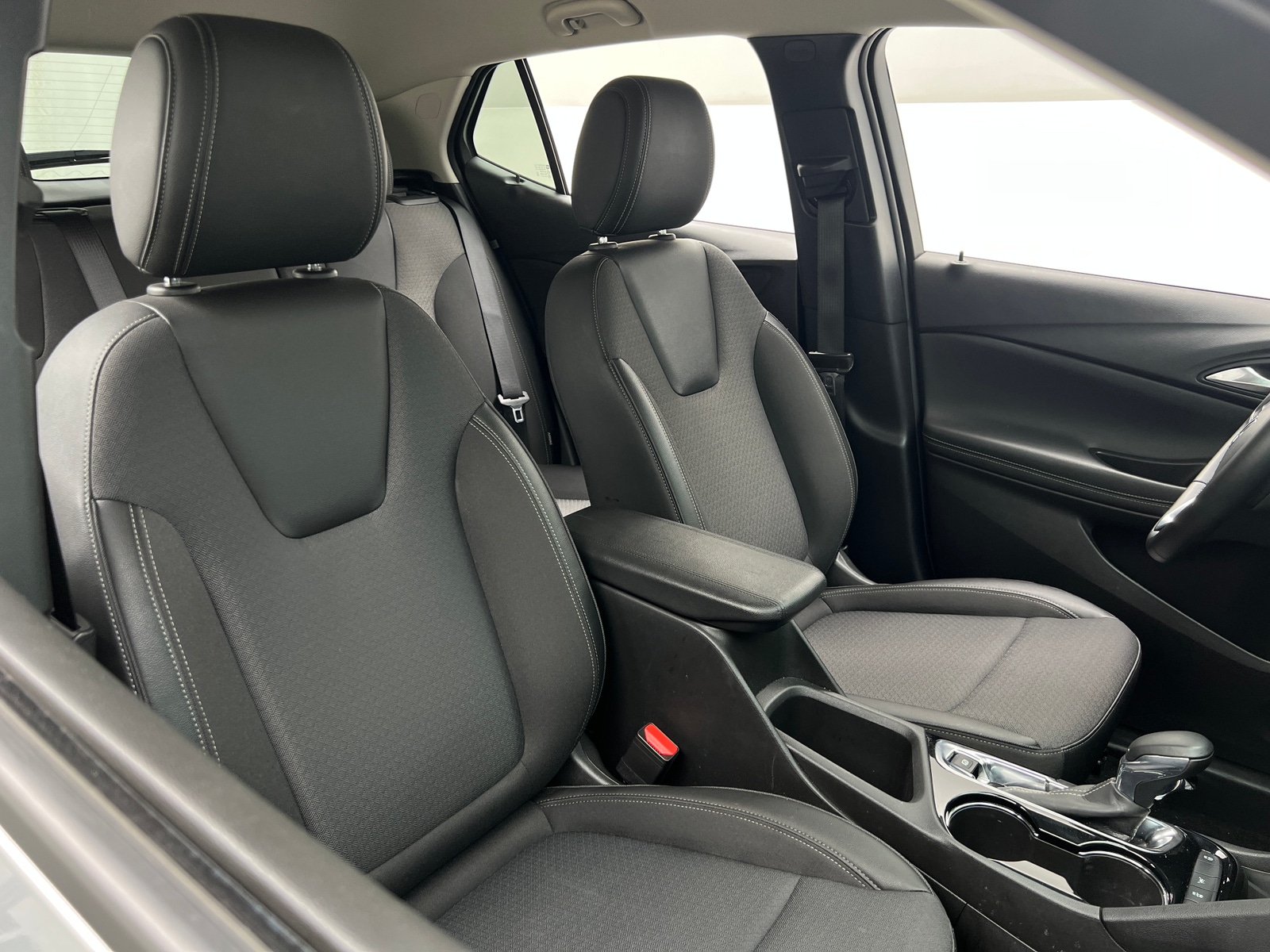 Thumbnail: 2025 Buick Encore GX - 2