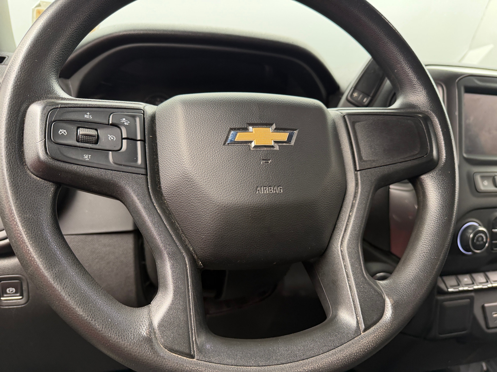 Thumbnail: 2023 Chevrolet Silverado 1500 - 5