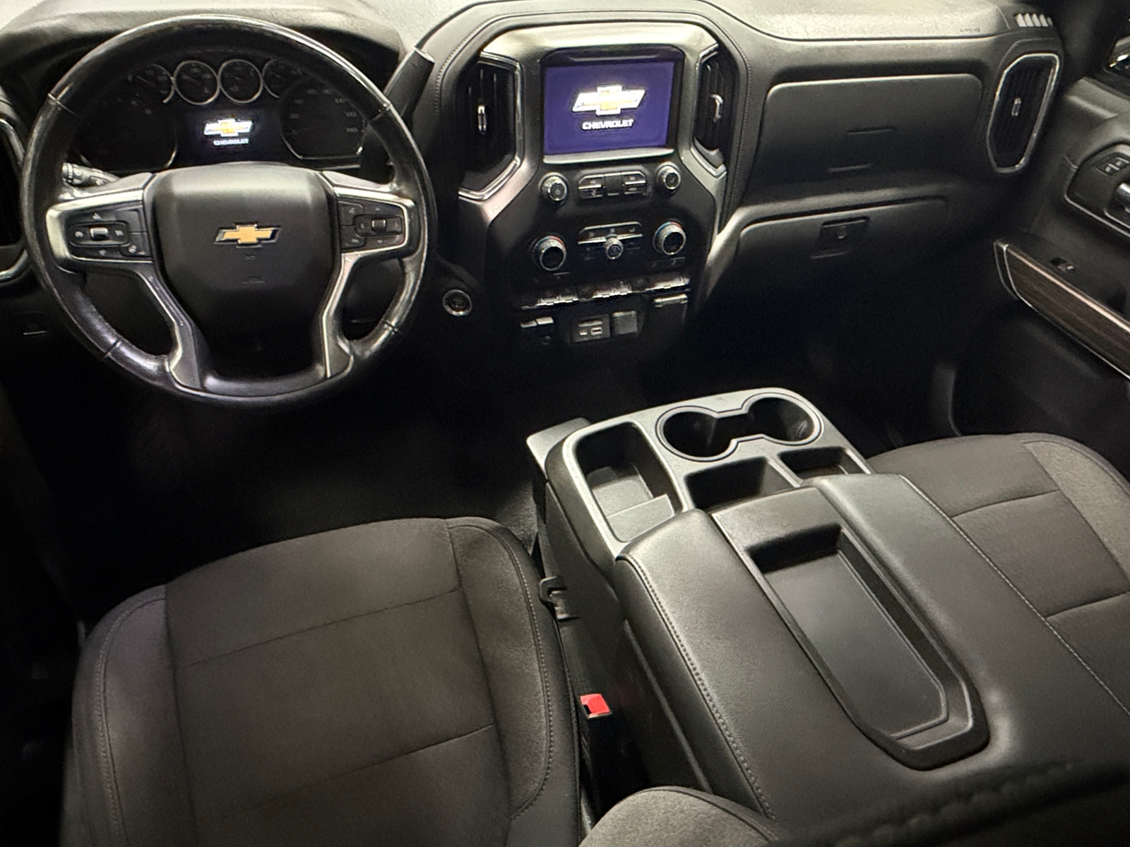 Thumbnail: 2020 Chevrolet Silverado 1500 - 3