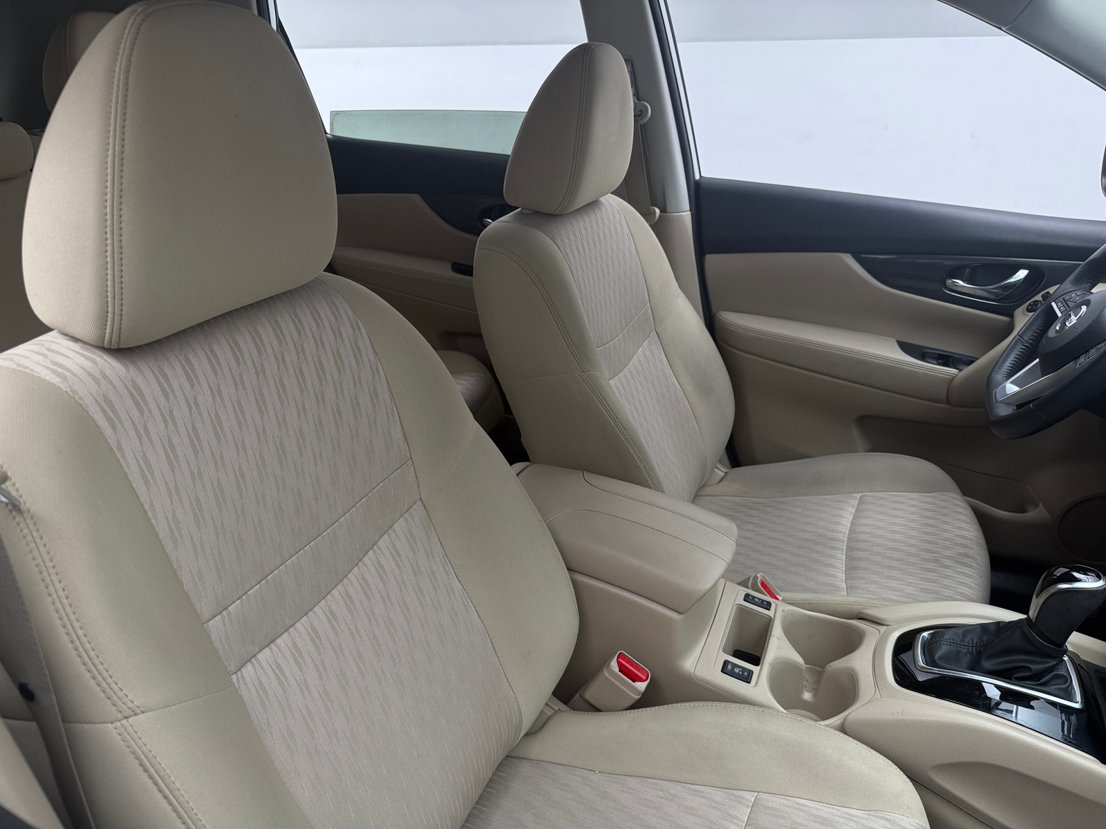 Thumbnail: 2018 Nissan Rogue - 2