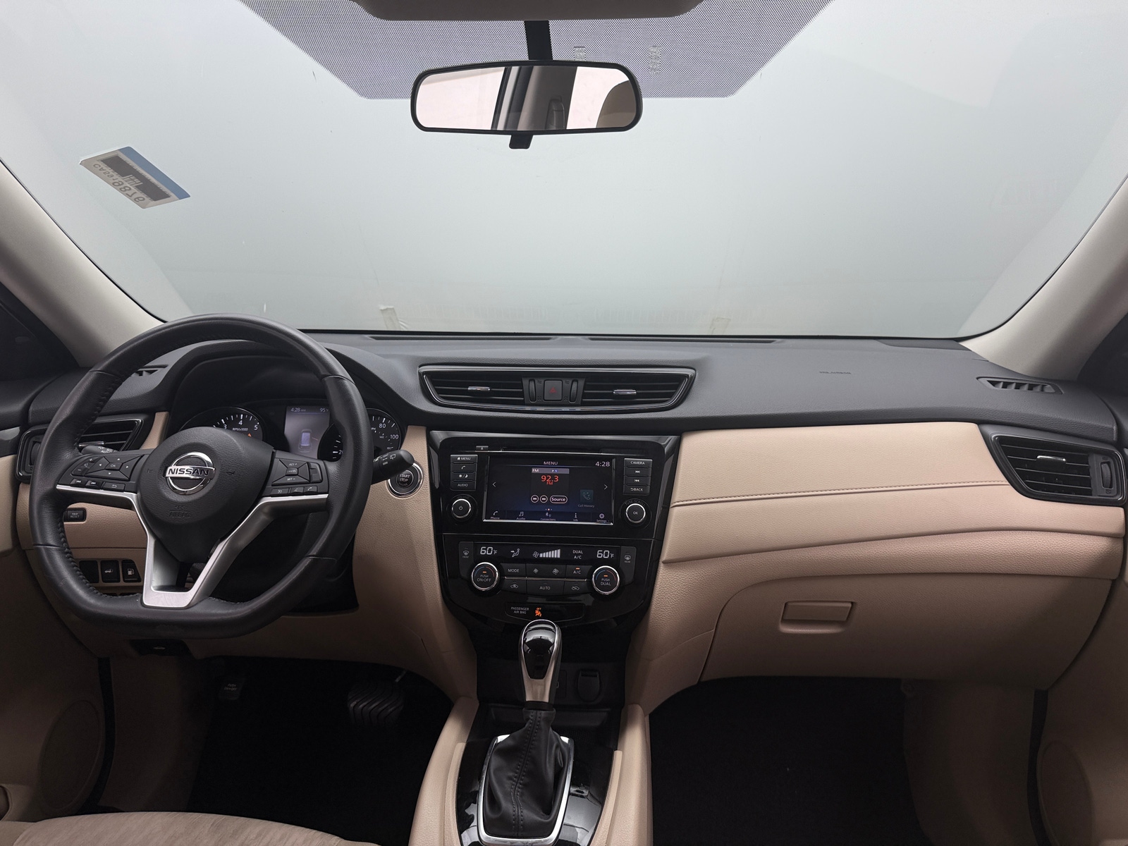 Thumbnail: 2018 Nissan Rogue - 3