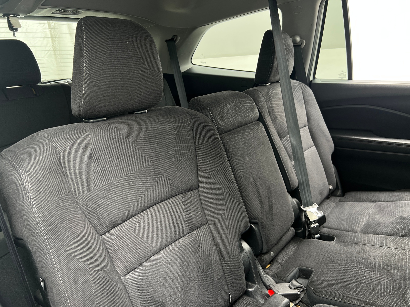 Thumbnail: 2017 Honda Pilot - 6