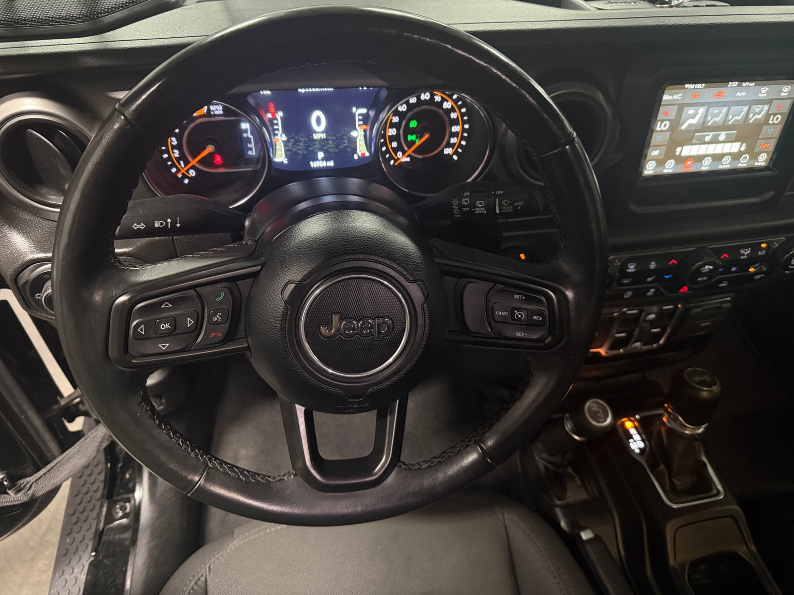 Thumbnail: 2023 Jeep Wrangler - 5