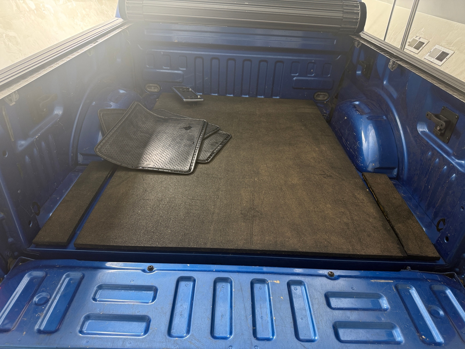Thumbnail: 2015 Ford Econoline - 7