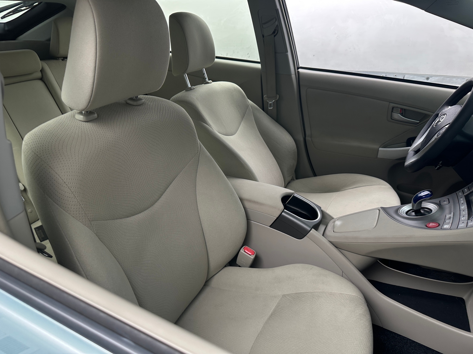 Thumbnail: 2015 Toyota Prius - 2