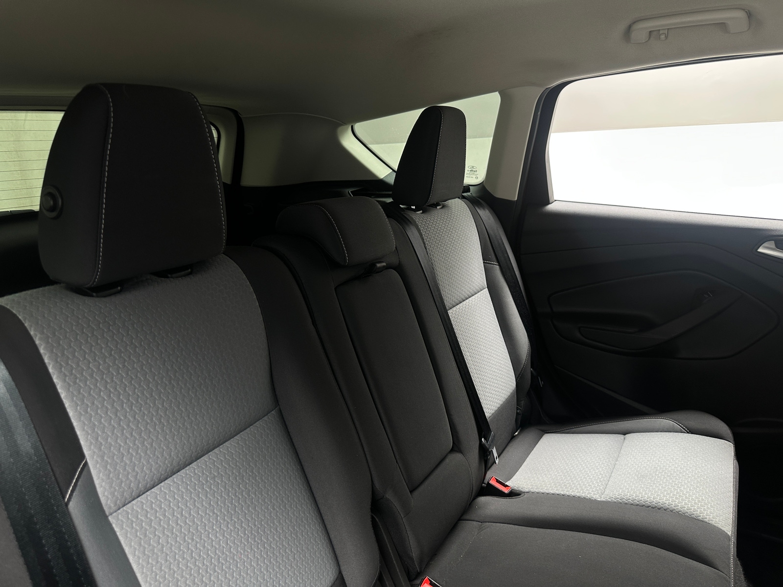 Thumbnail: 2019 Ford Escape - 6