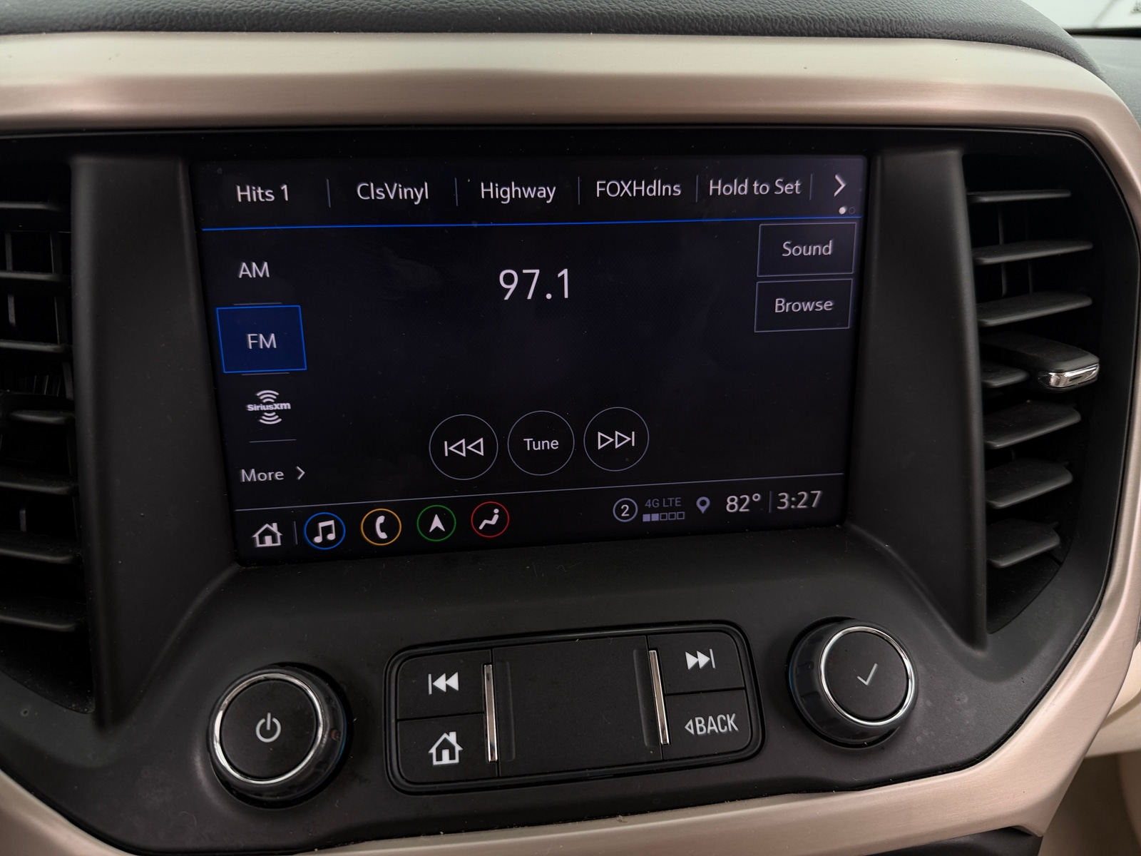 Thumbnail: 2023 GMC Acadia - 3