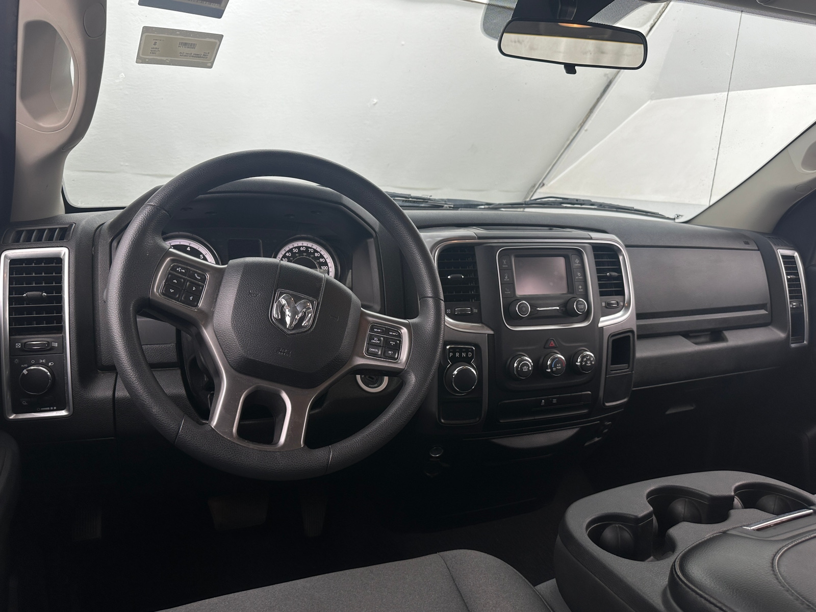 Thumbnail: 2024 RAM 1500 Classic - 3