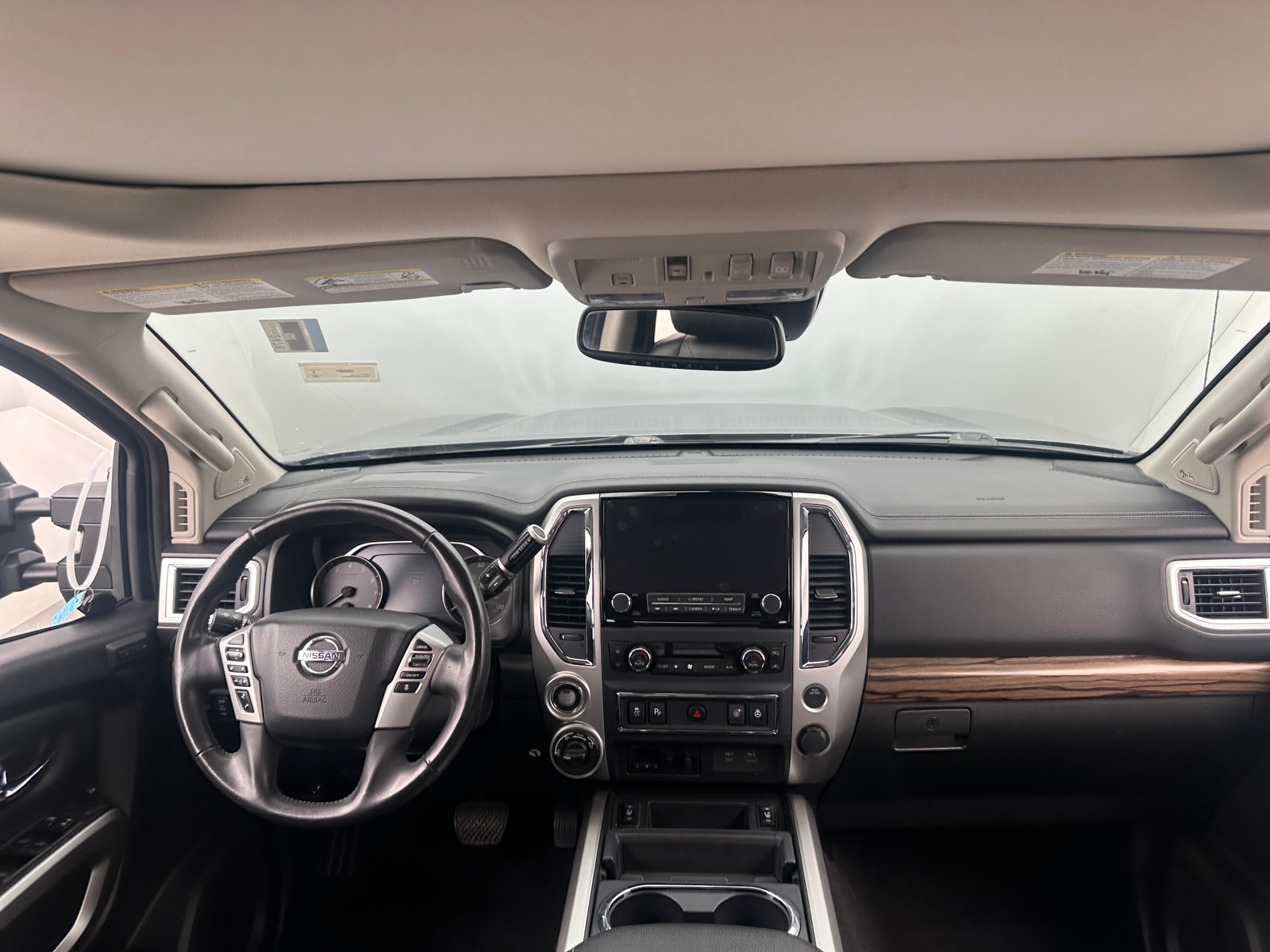 Thumbnail: 2020 Nissan Titan - 2