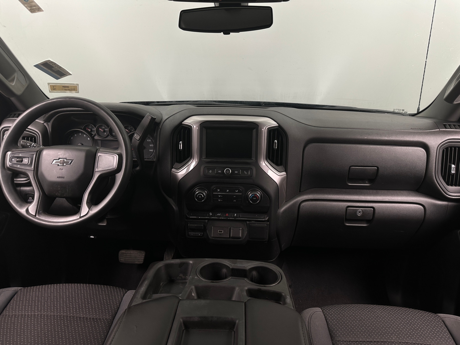 Thumbnail: 2020 Chevrolet Silverado 1500 - 3