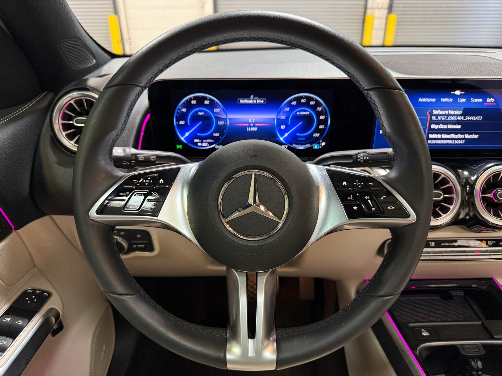 Thumbnail: 2024 Mercedes-Benz EQB - 4