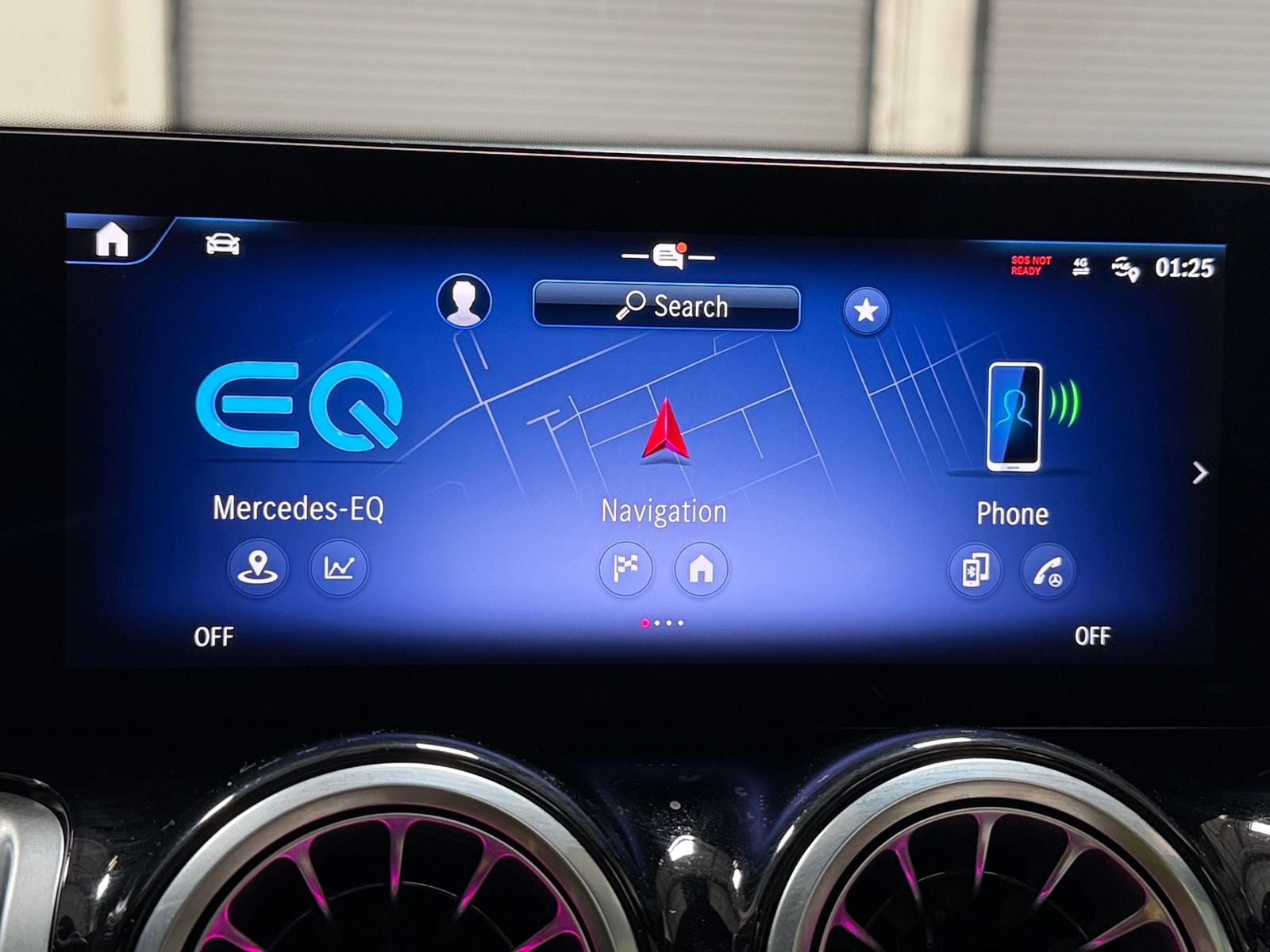 Thumbnail: 2024 Mercedes-Benz EQB - 3