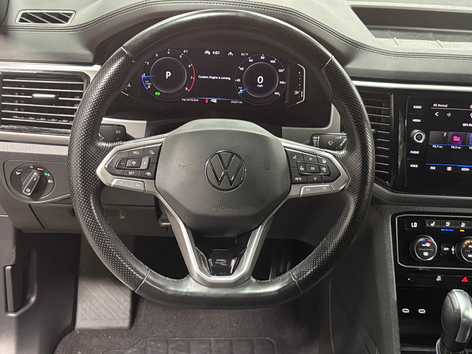 Thumbnail: 2023 Volkswagen Atlas - 4