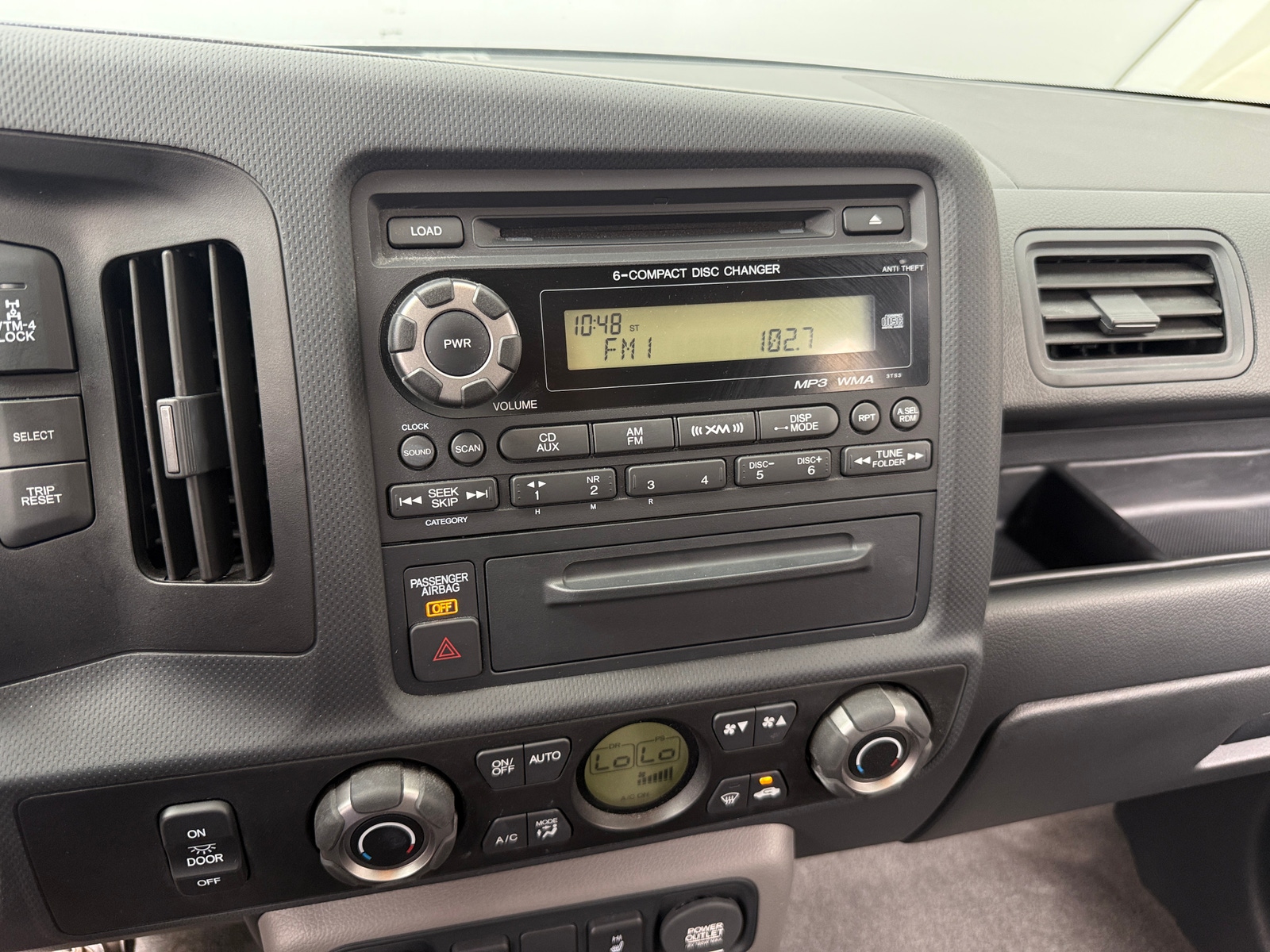 Thumbnail: 2013 Honda Ridgeline - 3