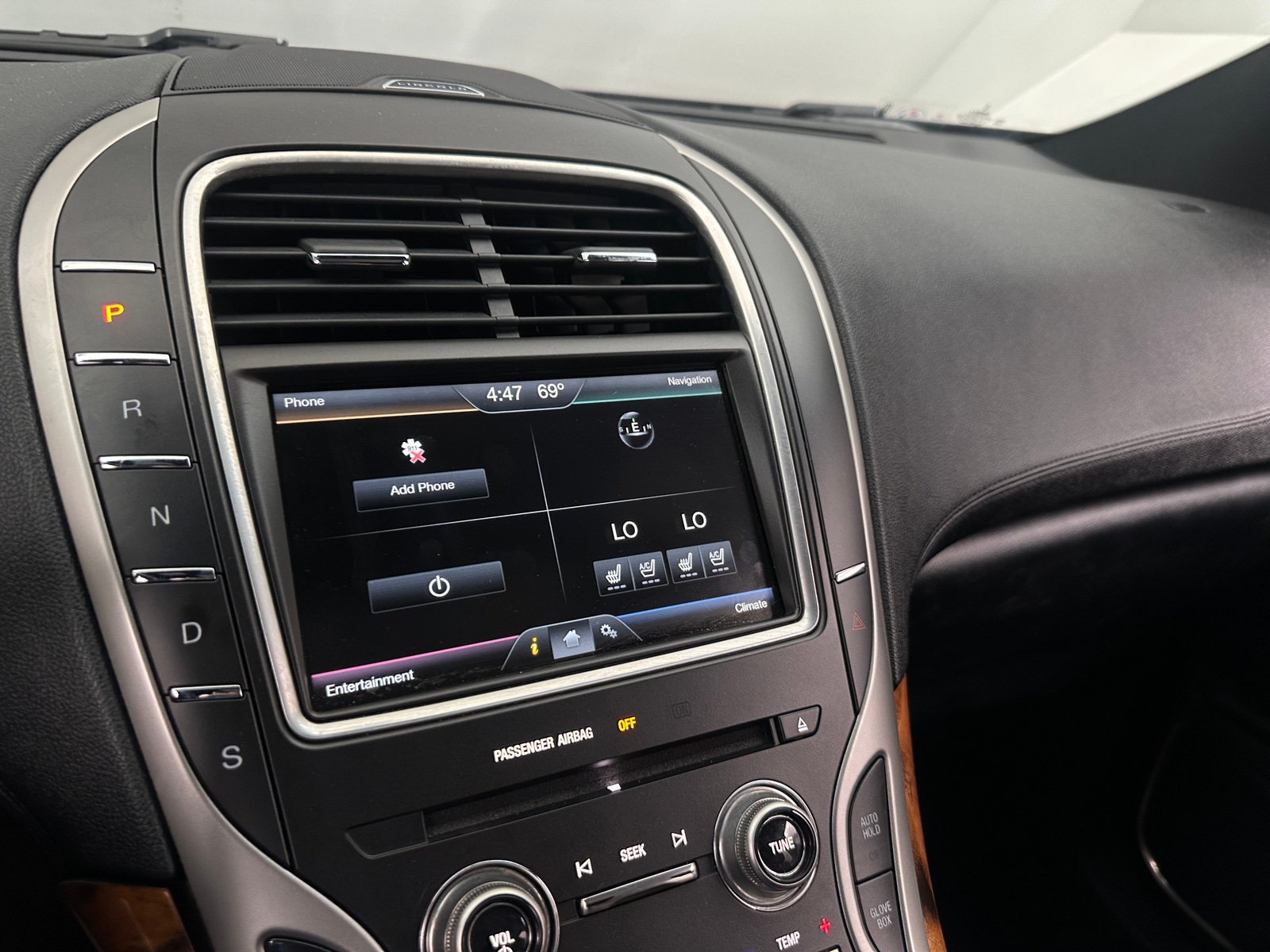 Thumbnail: 2016 Lincoln MKX - 3