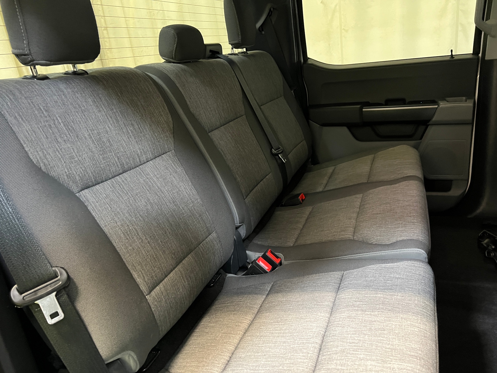Thumbnail: 2021 Ford Econoline - 6
