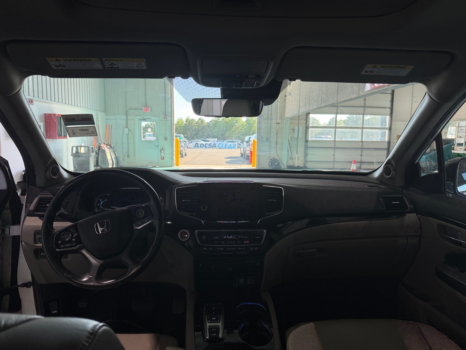 Thumbnail: 2019 Honda Pilot - 2