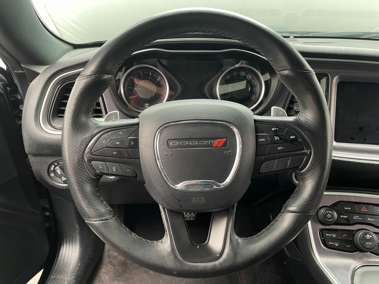 Thumbnail: 2018 Dodge Challenger - 3