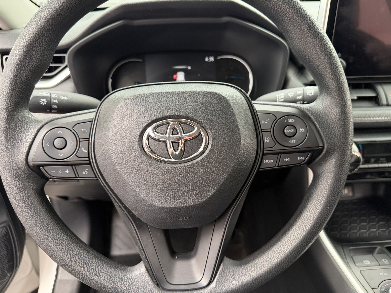 Thumbnail: 2025 Toyota RAV4 - 5