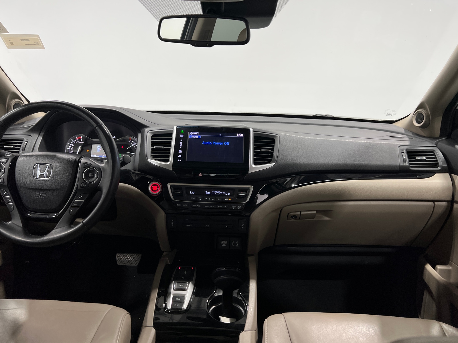 Thumbnail: 2016 Honda Pilot - 2
