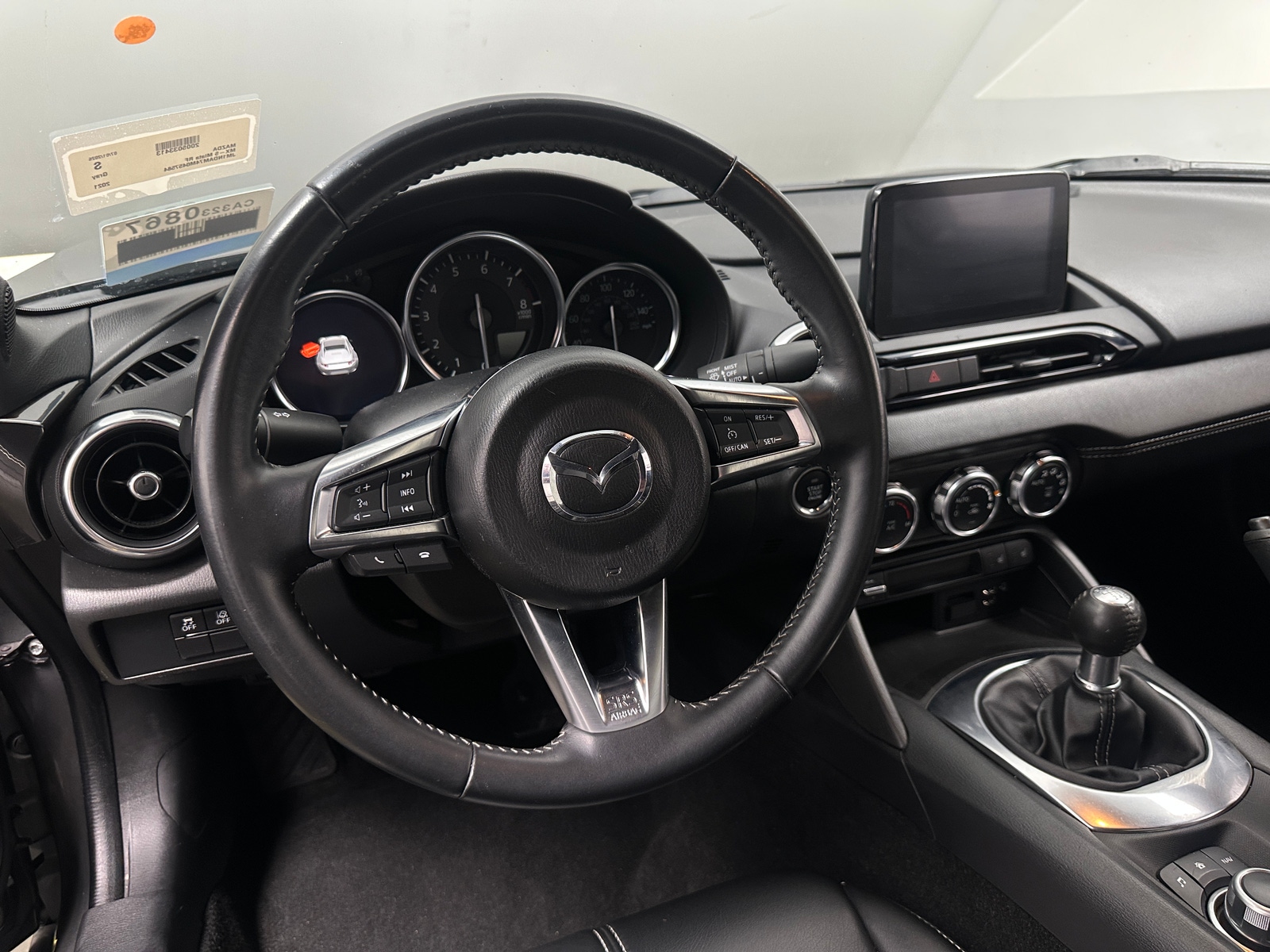 Thumbnail: 2021 Mazda MX-5 Miata - 4
