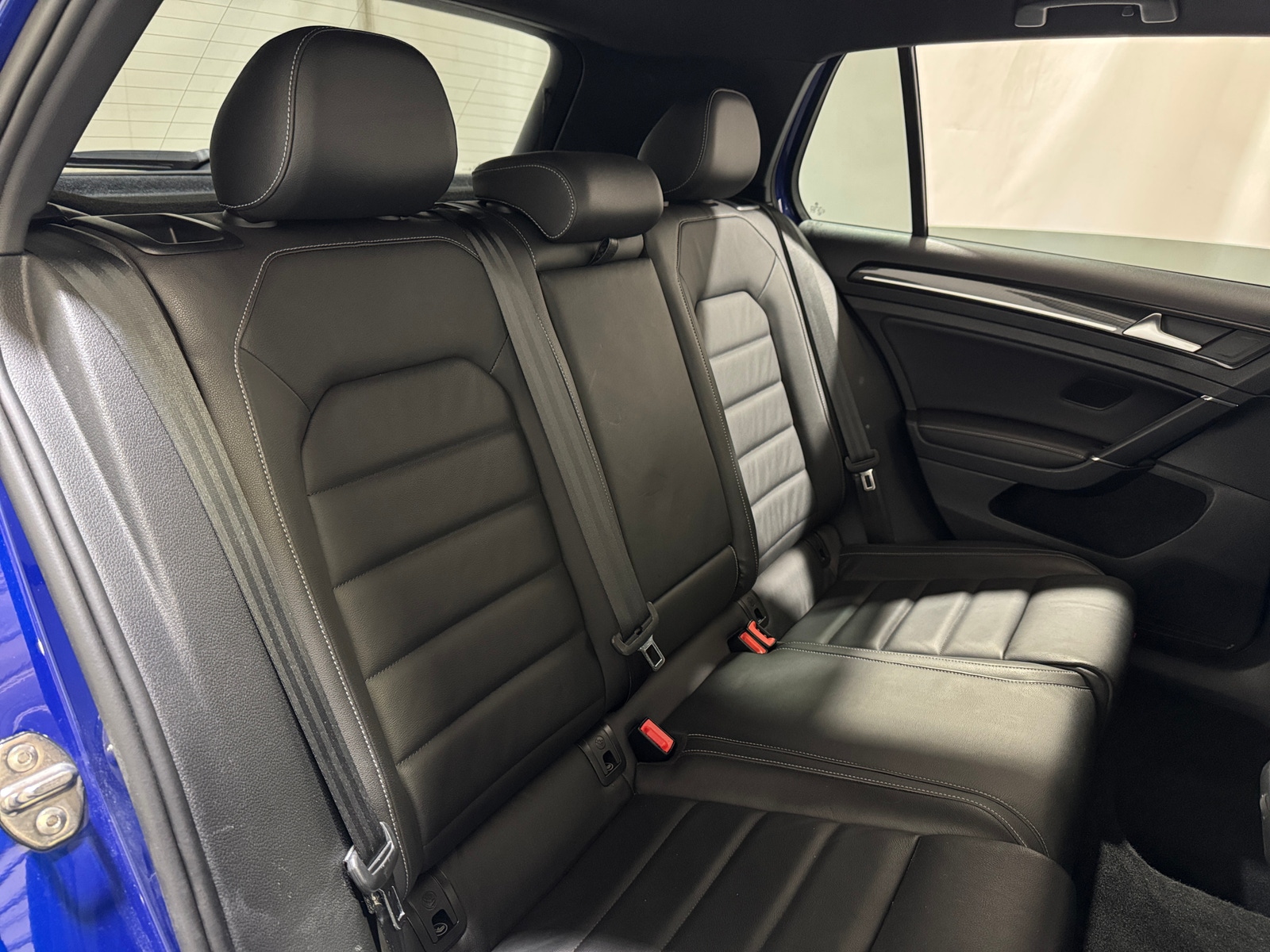Thumbnail: 2016 Volkswagen Golf - 5