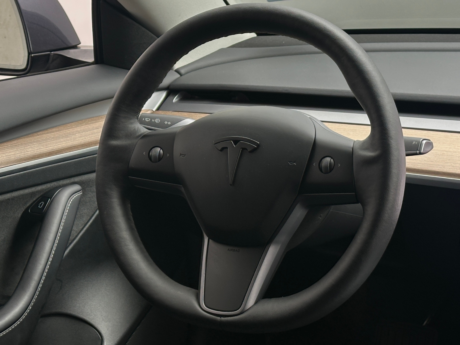Thumbnail: 2023 Tesla Model 3 - 4
