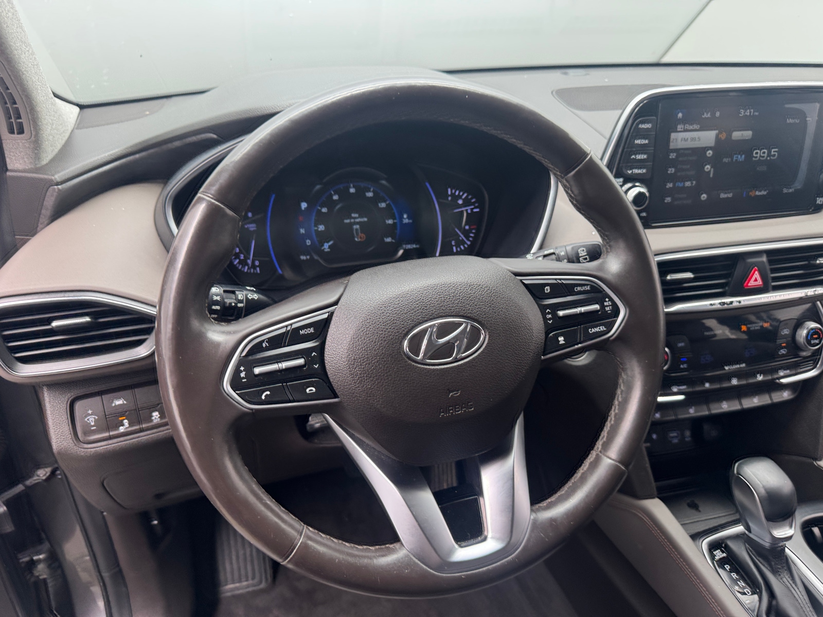 Thumbnail: 2020 Hyundai Santa Fe - 4