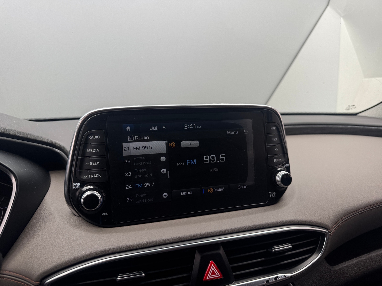 Thumbnail: 2020 Hyundai Santa Fe - 3