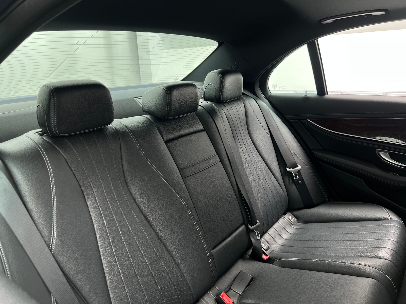 Thumbnail: 2017 Mercedes-Benz E-Class - 5