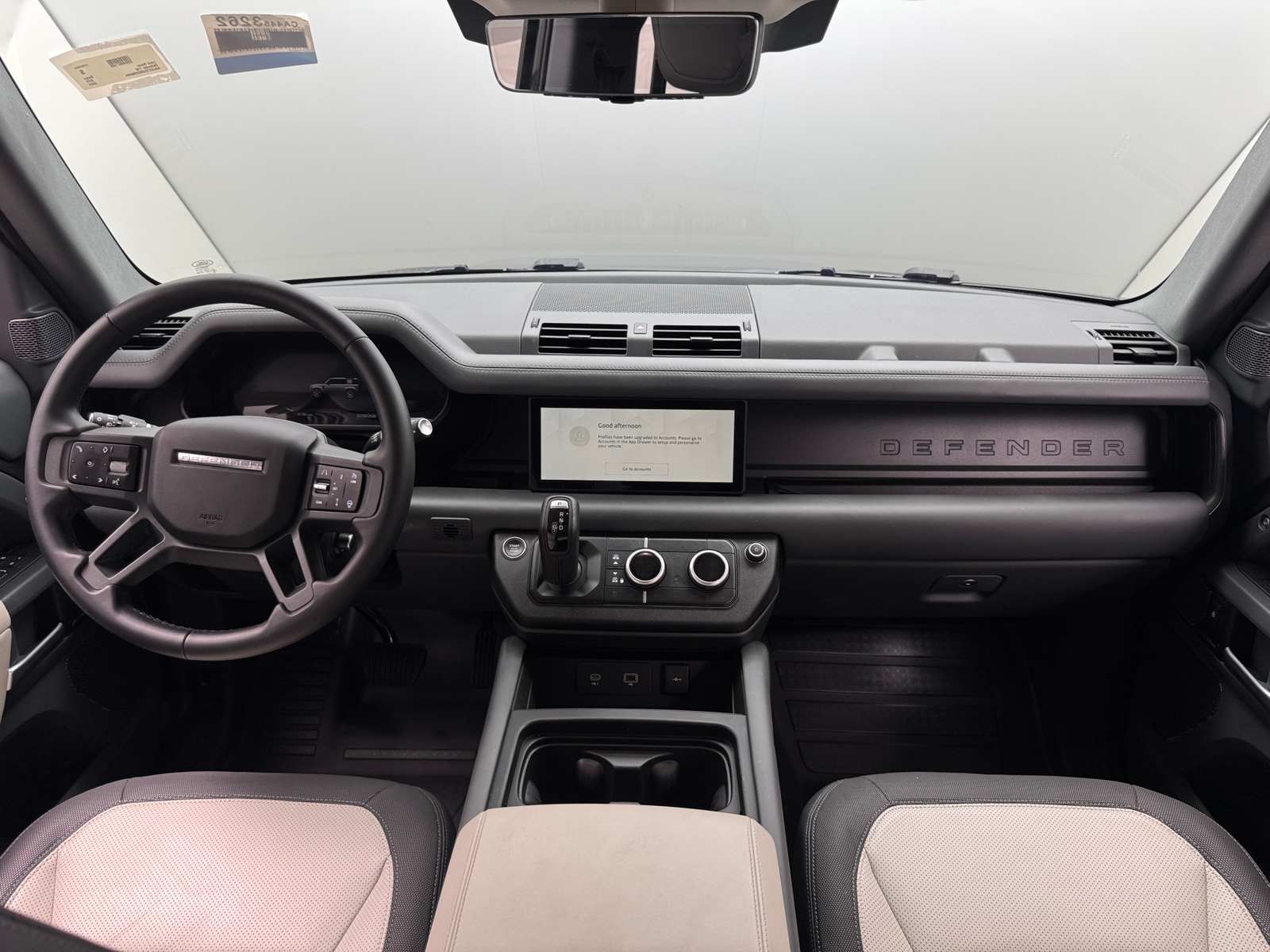 Thumbnail: 2024 Land Rover Defender - 3