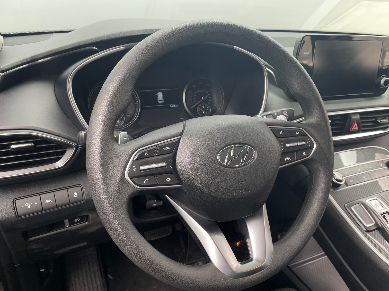 Thumbnail: 2023 Hyundai Santa Fe - 5
