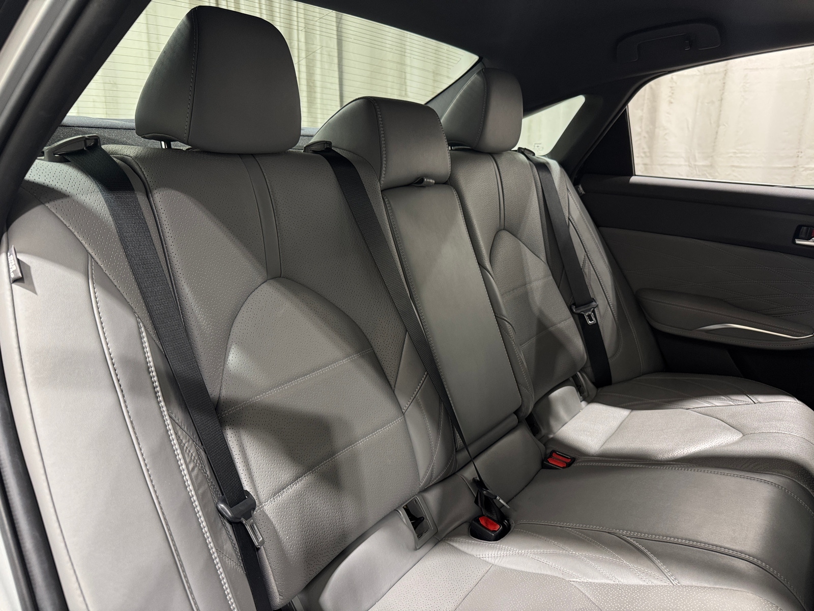 Thumbnail: 2020 Toyota Avalon - 5
