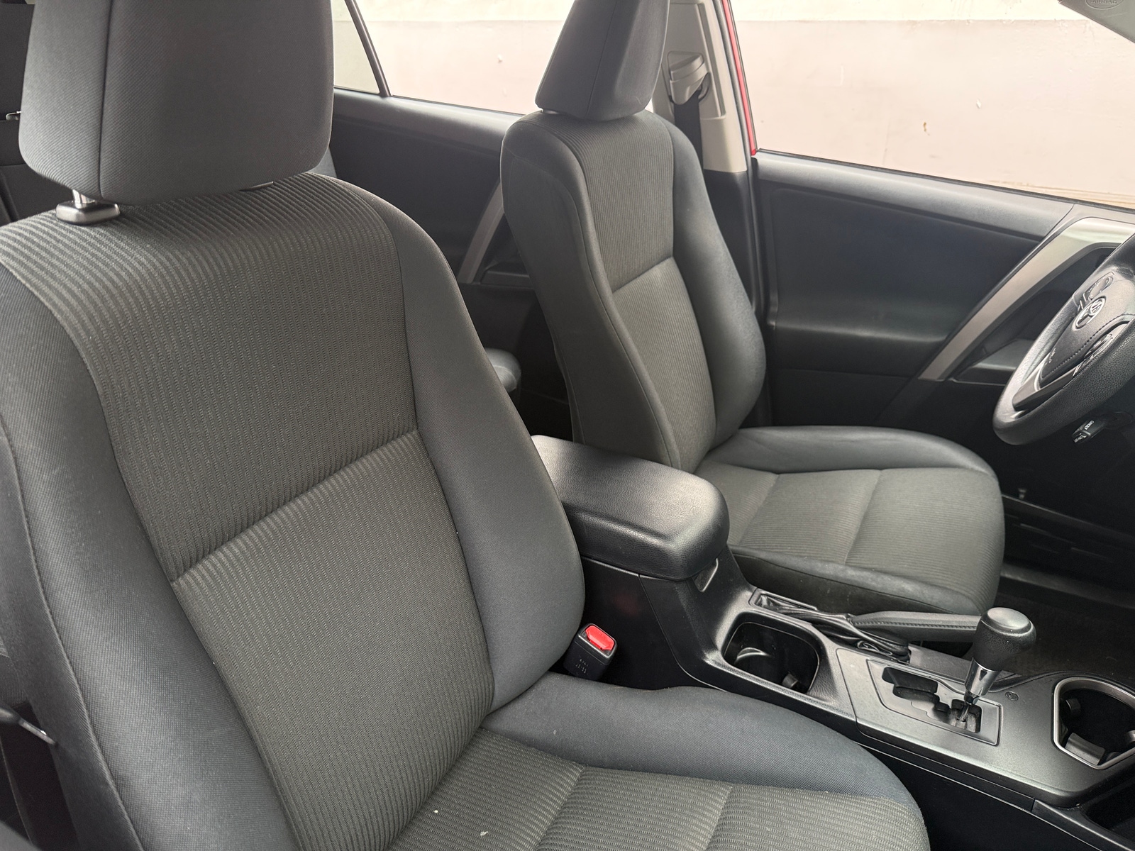 Thumbnail: 2017 Toyota RAV4 - 2